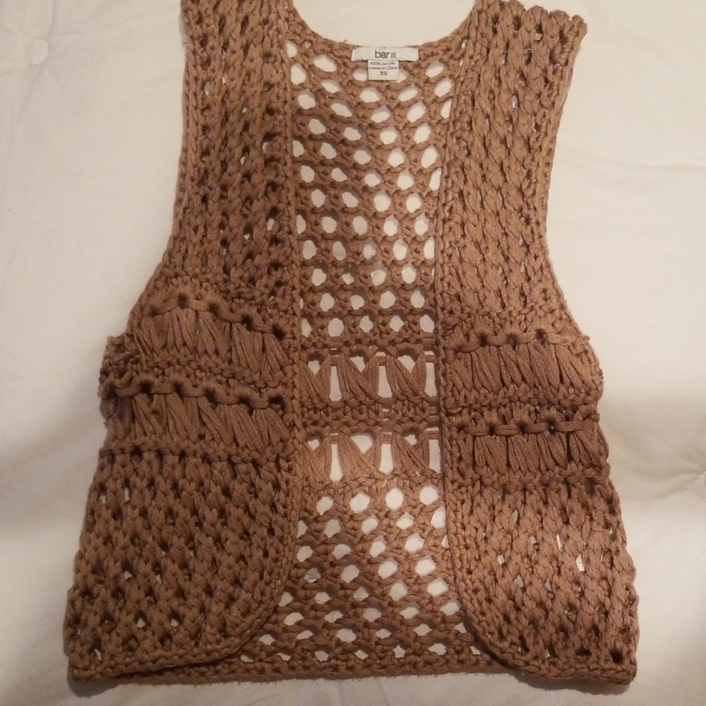 bar III knit vest
